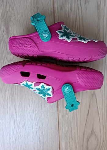 28 Beden pembe Renk crocs terlik frozen