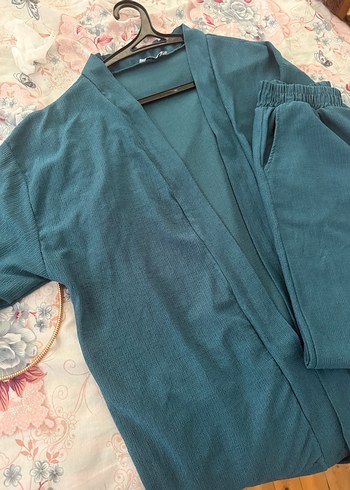 Diesel Kadın Turkuaz Şal - Minimalist Sokak Stili