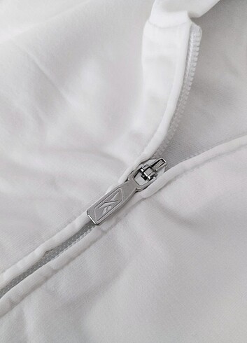 m Beden Sweatshirt 