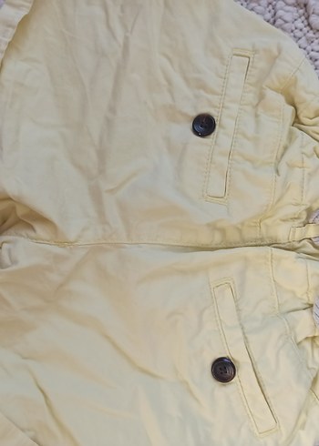 Sarı Kemerli Bol Kesim Kız Şort - Görsel 2