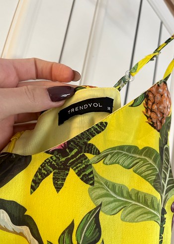 Sarı Desenli Uzun Askılı Bohem Elbise - Görsel 3