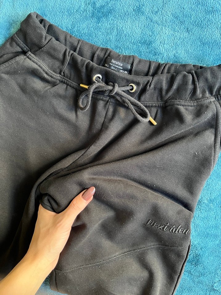 Kadın Siyah İpli Rahat Kesim Eşofman - Görsel 3