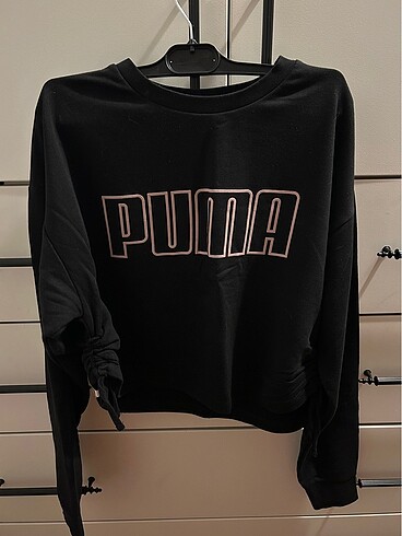 PUMA CROP SWEATSHIRT