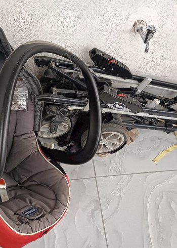 Gri Chicco Bebek Oto Koltuğu - Görsel 2