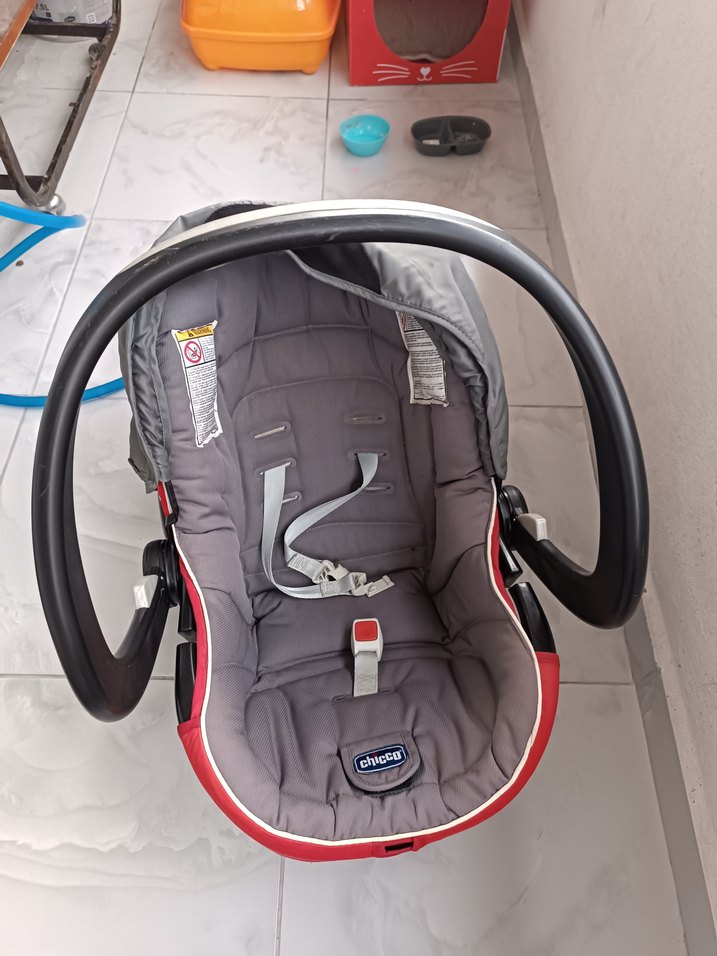 Gri Chicco Bebek Oto Koltuğu - Görsel 4