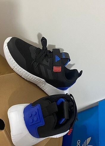 31 Beden siyah Renk Adidas lego çocuk rahat ayakkabi