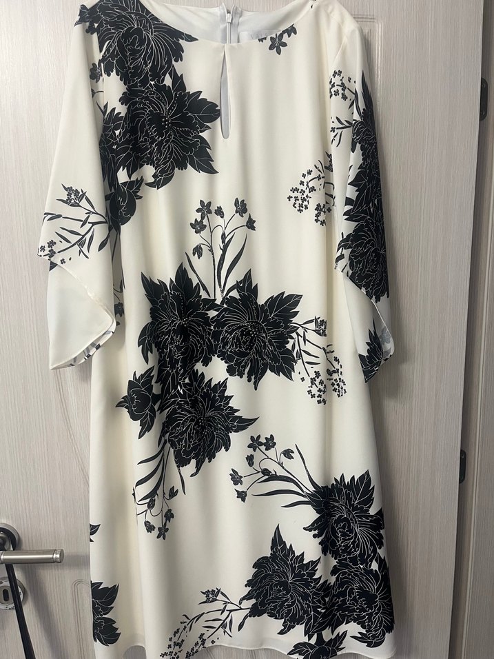 Çiçek Desenli Midi Abiye Elbise - Görsel 3