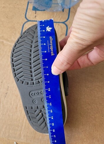 Crocs c8 terlik - Görsel 5