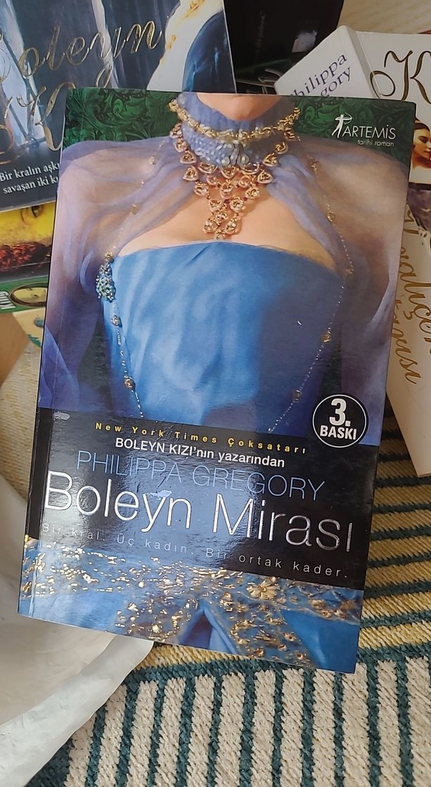 Boleyn Mirası ve Diğer Romanlar - Görsel 4