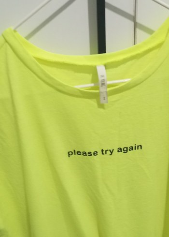 Sarı Baskılı Kısa Kollu Kadın Tişört - Görsel 2