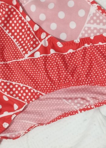 Kırmızı Puantiyeli Mutfak Önlüğü - Görsel 3