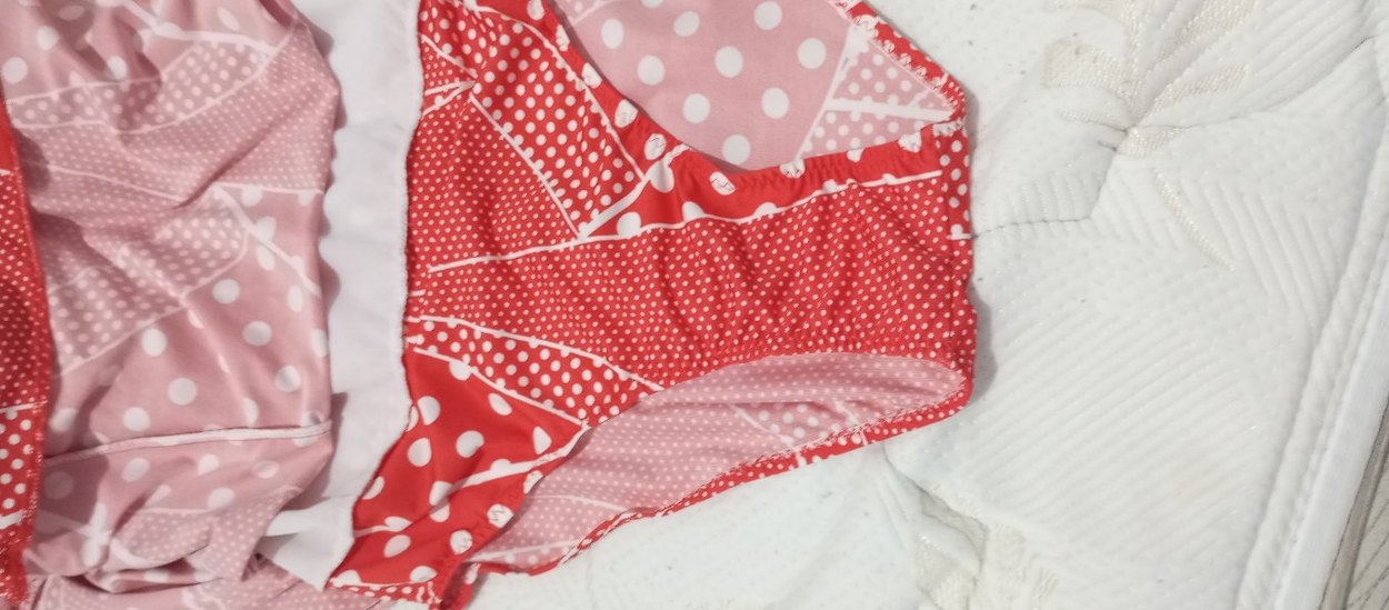 Kırmızı Puantiyeli Mutfak Önlüğü - Görsel 3