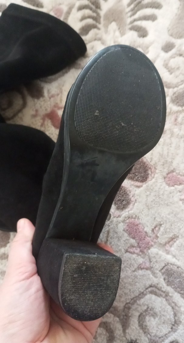 Siyah Süet Blok Topuklu Kadın Bot - Görsel 2