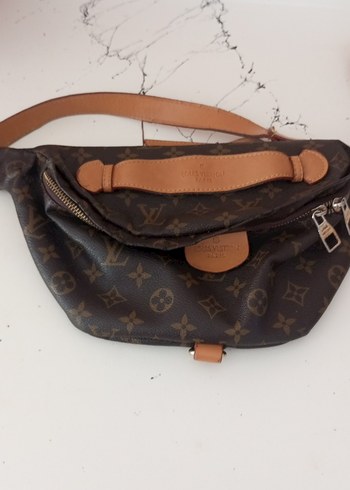 Kahverengi Deri Buckle Detaylı Çapraz Çanta