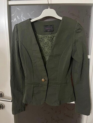 Yeşil Ceket