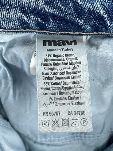 26 Beden mavi Renk Mavi Jeans Jean / Kot %70 İndirimli.