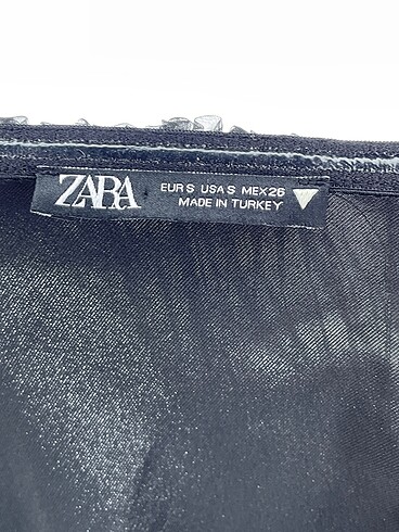 s Beden siyah Renk Zara Bluz %70 İndirimli.
