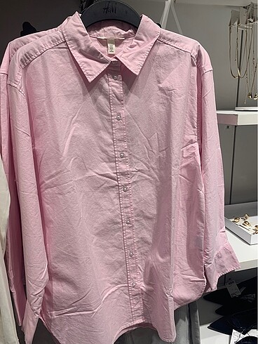 hm açık pembe gömlek