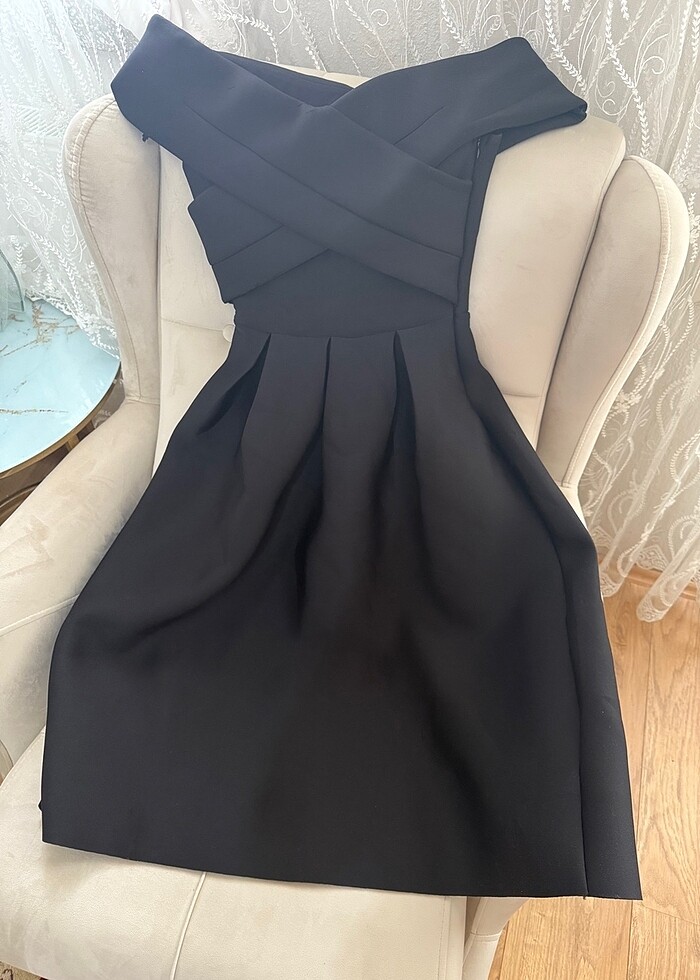 Madonna yaka elbise - Görsel 2