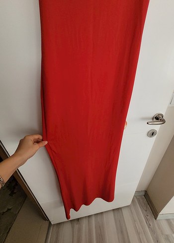Kırmızı Uzun Askılı Kadın Elbise - Görsel 6