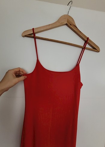 Kırmızı Uzun Askılı Kadın Elbise - Görsel 5