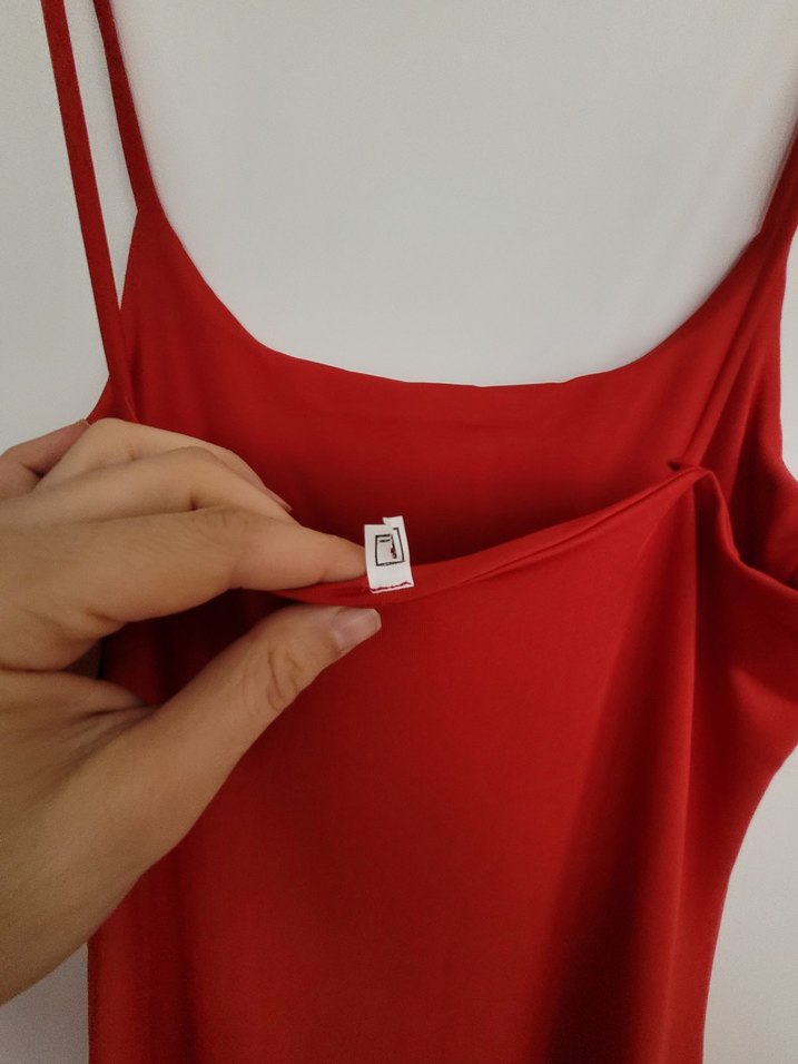 Kırmızı Uzun Askılı Kadın Elbise - Görsel 4