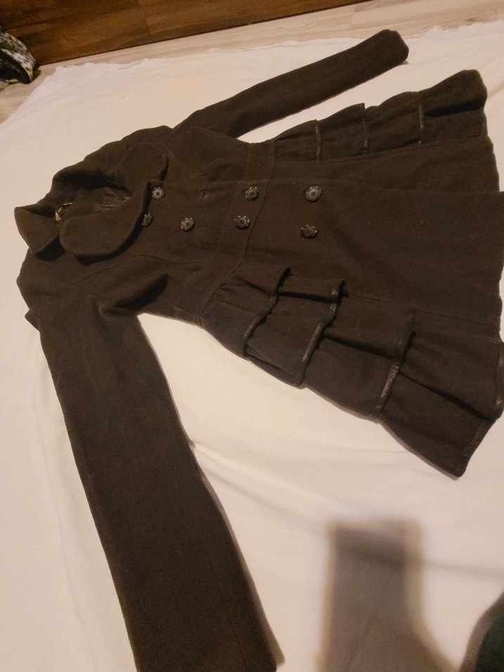 Düğmeli Kahverengi Kaban - Görsel 4