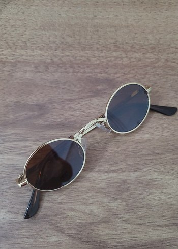 Parlak Oval Tokalı Kadın Gözlüğü - Görsel 2