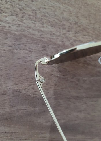 Parlak Oval Tokalı Kadın Gözlüğü - Görsel 10