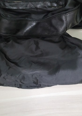 Siyah Deri Fiyonk Detaylı Gotik Kadın Çanta - Görsel 9