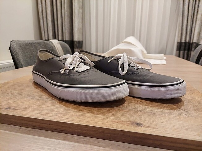 44 Beden Vans 44 numara