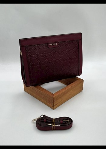 Vakko Kod 222 stoktadır . (Mıknatıs kapaklı clutch)