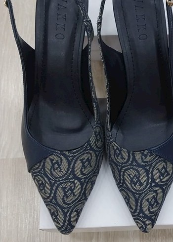Klasik Elegan Mavi Yılan Desenli Stiletto