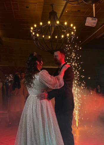 Balon Kollu V Yaka Parlak Nişanlık - Görsel 4