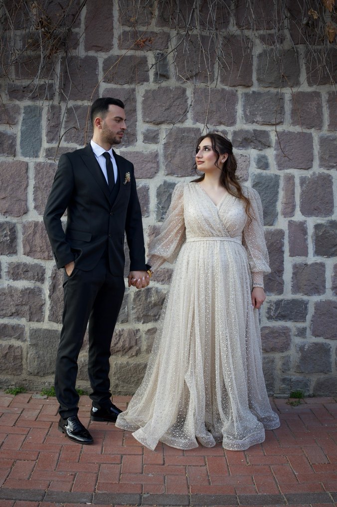 Balon Kollu V Yaka Parlak Nişanlık - Görsel 2