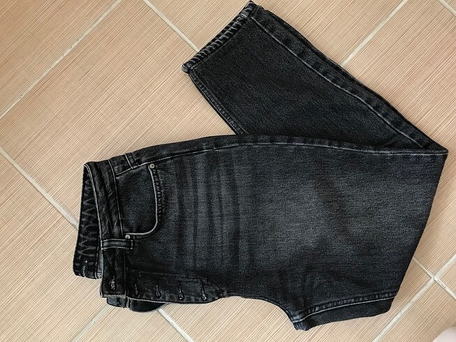 çok düğmeli pantolon