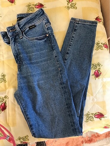 skinny kot