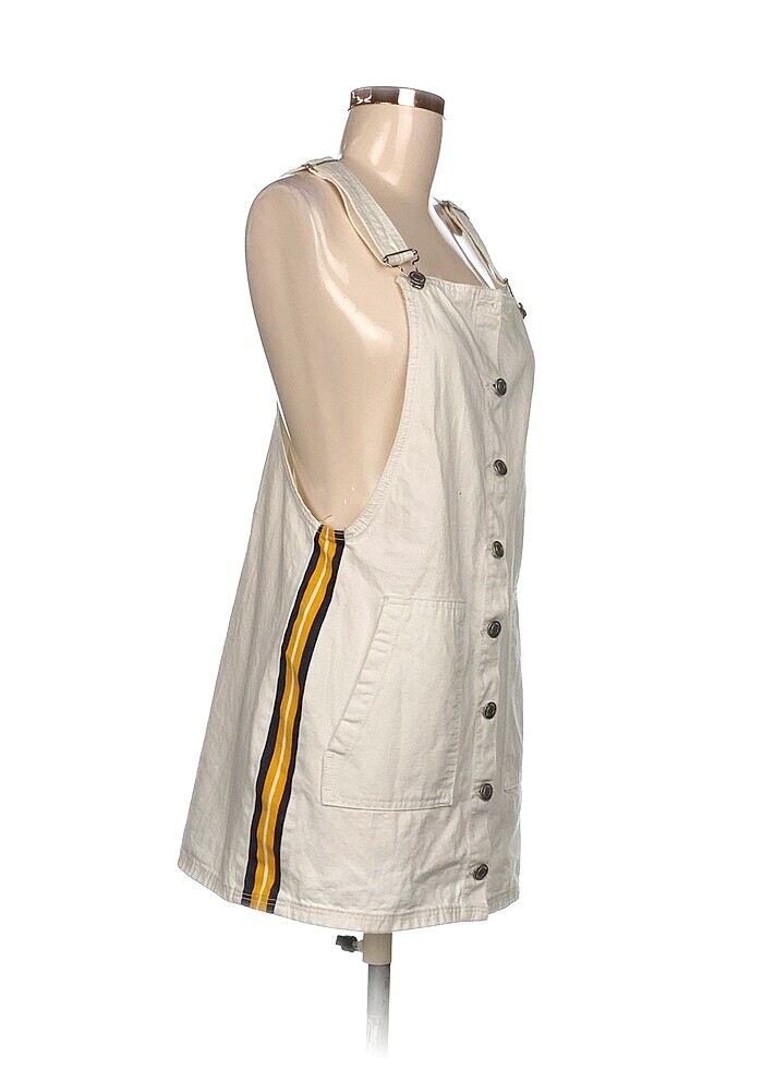 Bershka Kısa Salopet %70 İndirimli. - Görsel 2