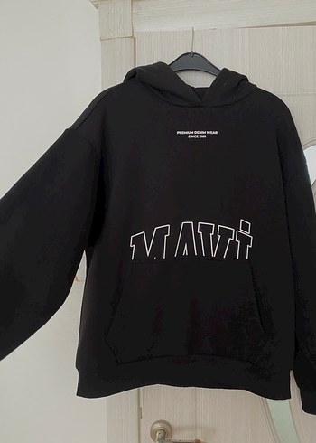 Siyah Kapüşonlu Oversize Sweatshirt