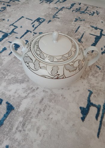 corpalık Gri Desenli Beyaz Porselen