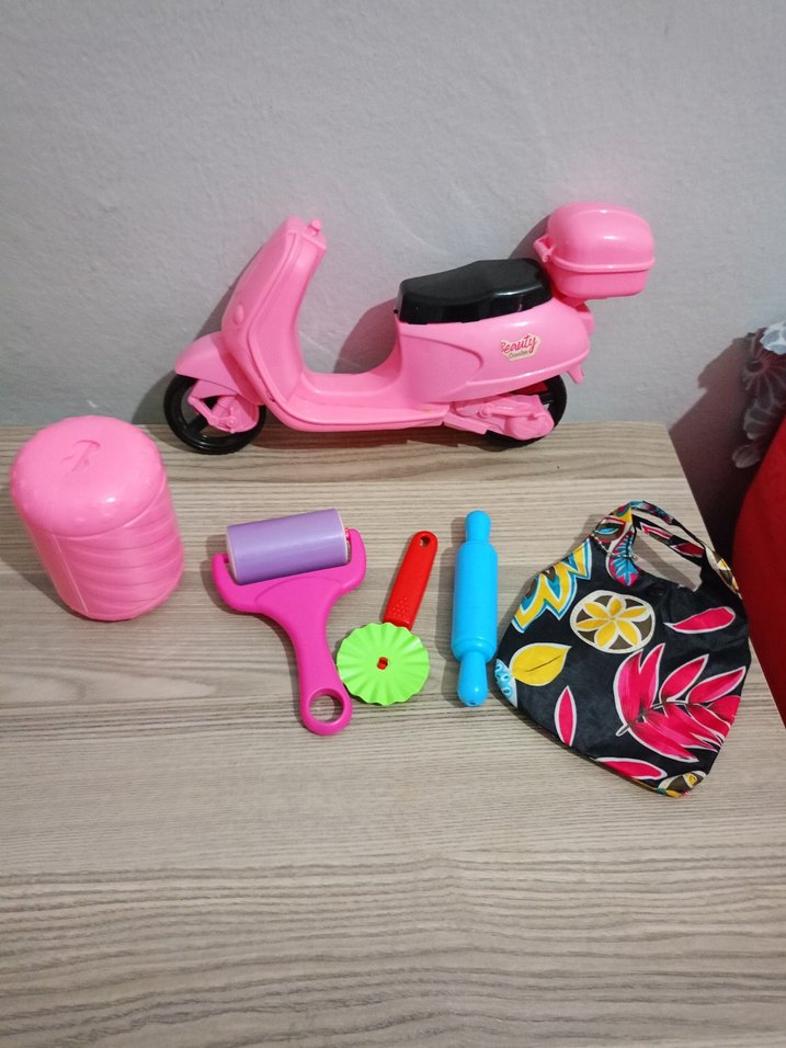 Renkli Pembe Oyuncak Motosiklet Seti - Görsel 2