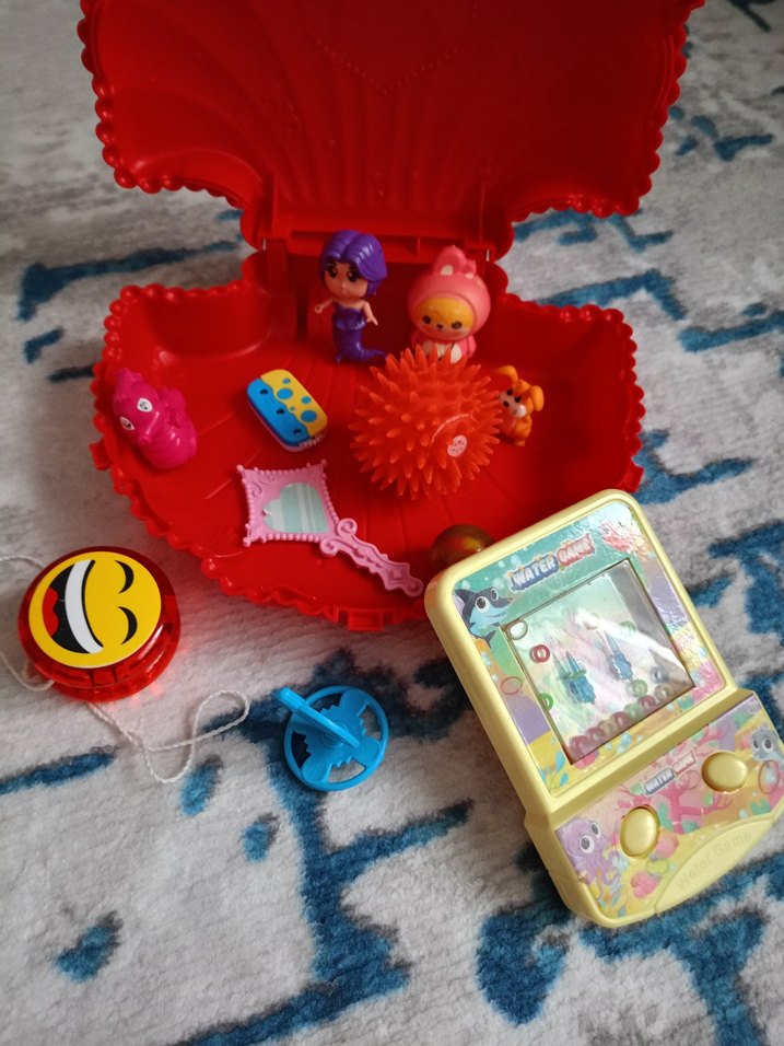 Renkli Oyuncak Seti ve Mini Oyun Konsolu - Görsel 2