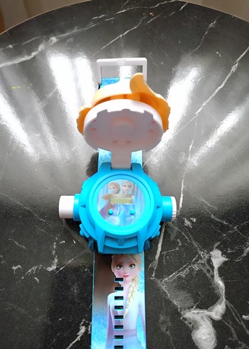 saat ve gösterir duvarda - Görsel 2