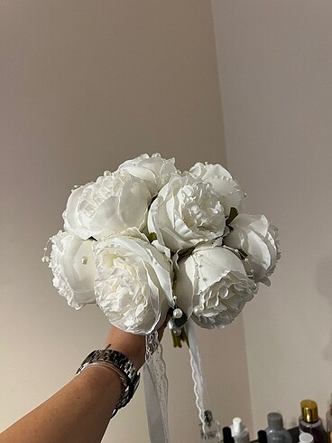 Gelin nikah çiçeği