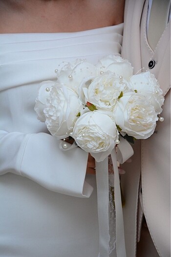 Beden Gelin nikah çiçeği