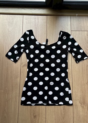 Siyah Beyaz Puantiyeli Tişört - Görsel 2