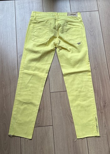 Sarı Yırtıklı Midi Denim Jean - Görsel 2