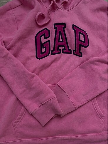 Gap sweatshirt