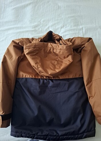 8 Yaş Beden lacivert Renk H&M MARKA 8-9 YAŞ KALIN MONT