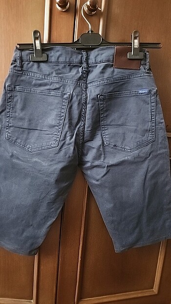 Gant Lacivert kapri